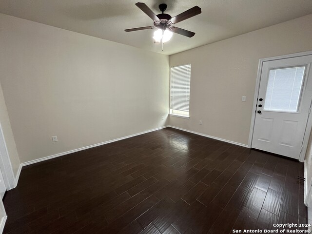 Image 11 of 16 For 681 Creekside