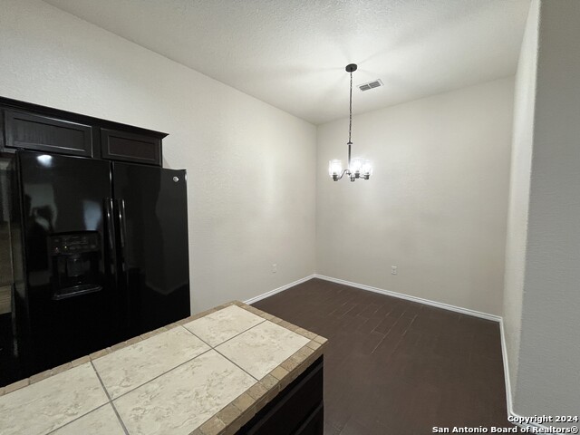 Image 5 of 16 For 681 Creekside