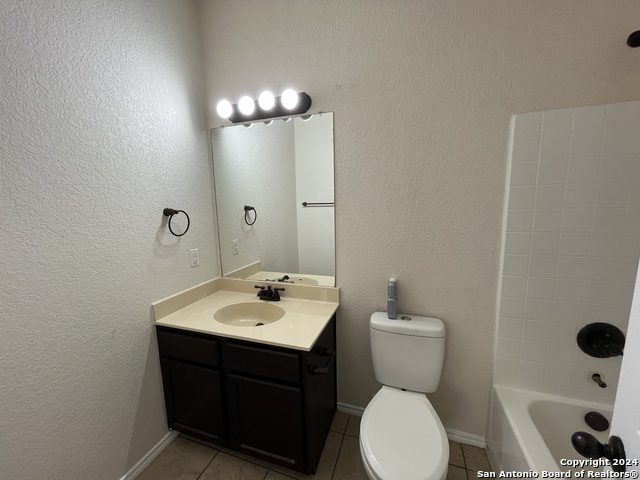Image 8 of 16 For 681 Creekside