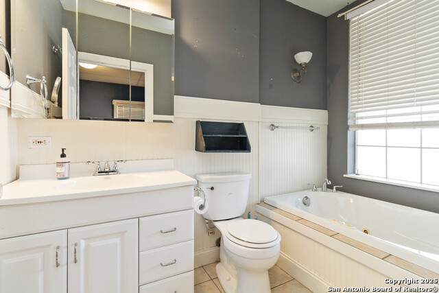Image 16 of 27 For 859 Pine St  