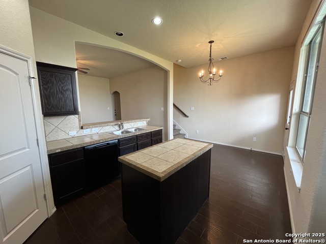 Image 10 of 29 For 522 Creekside Circle