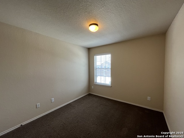 Image 24 of 29 For 522 Creekside Circle