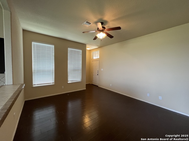 Image 3 of 29 For 522 Creekside Circle