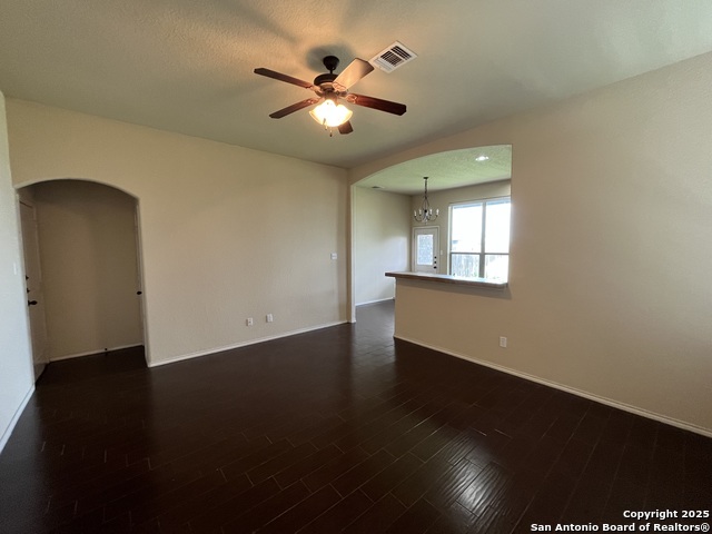 Image 5 of 29 For 522 Creekside Circle