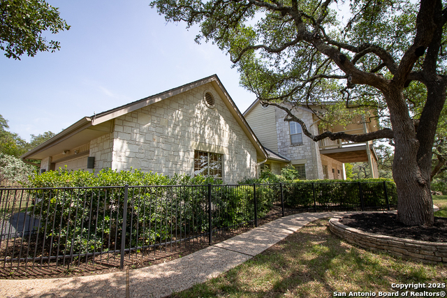 Image 4 of 53 For 8333 Triple Crown