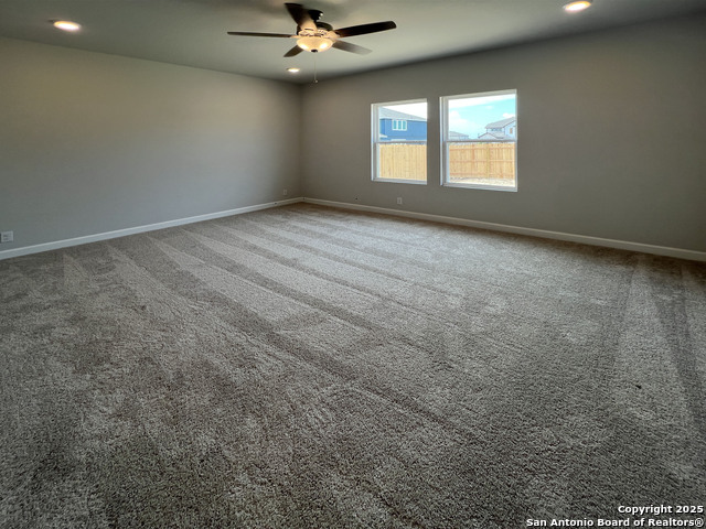 Listing photo id 10 for 14728 Sycamore Crossing