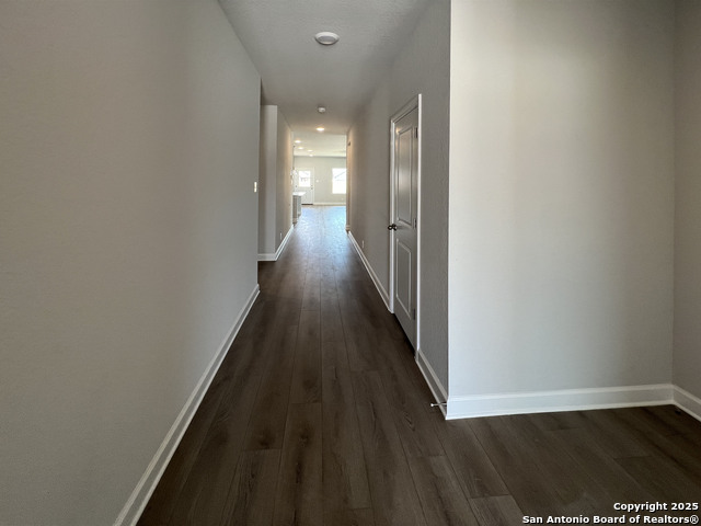 Listing photo id 2 for 14728 Sycamore Crossing