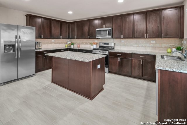 Image 11 of 43 For 12023 Sitio Plains