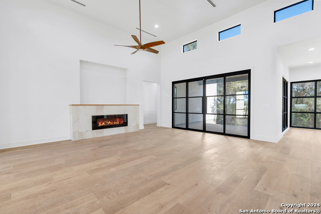 Listing photo id 3 for 23014 Crafty Ridge