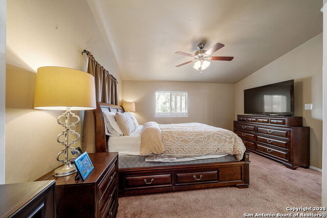 Listing photo id 14 for 11301 Ford