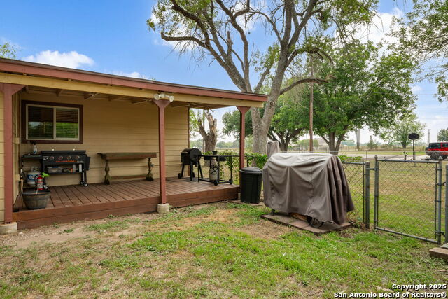 Listing photo id 22 for 11301 Ford