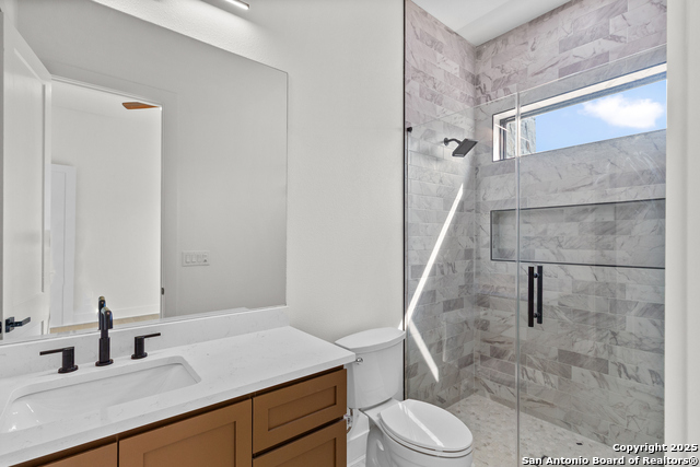Listing photo id 16 for 9847 Midsomer Place
