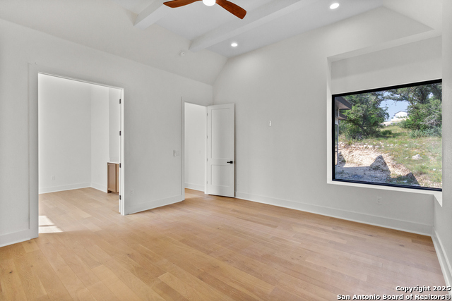 Listing photo id 20 for 9847 Midsomer Place