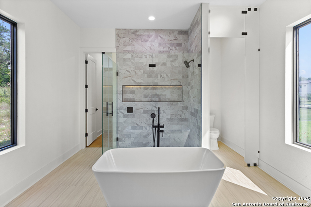 Listing photo id 21 for 9847 Midsomer Place