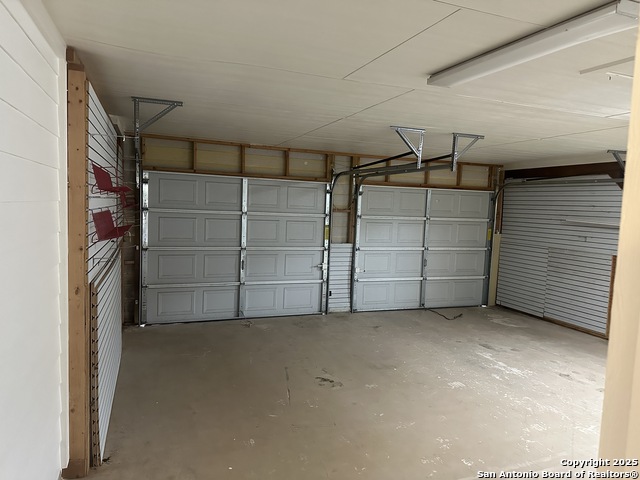 Image 7 of 23 For 185 Quail Valley Dr