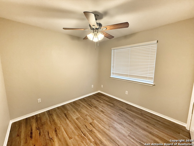 Image 13 of 21 For 2774 Fm 1044