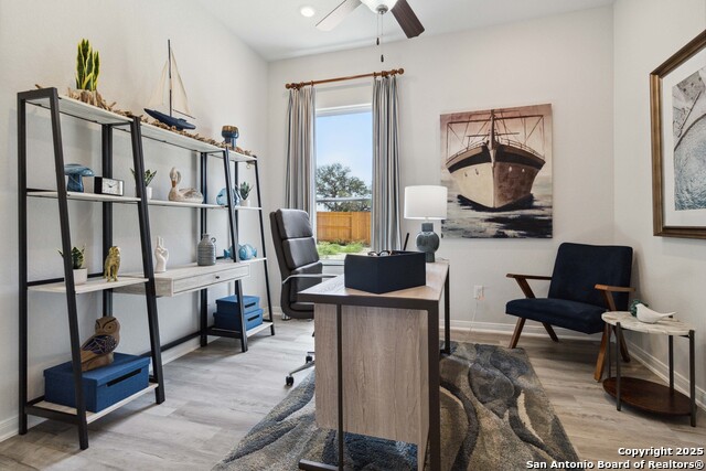 Image 7 of 14 For 8629 Merlin Cove