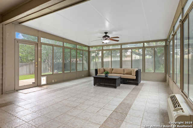 Image 19 of 50 For 1126 Belclaire