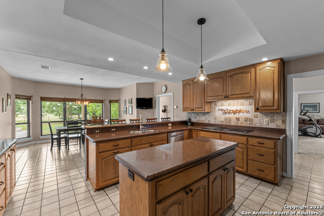Listing photo id 6 for 4997 Pittman Rd.
