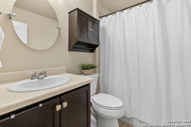 Listing photo id 13 for 2607 Indian Forest