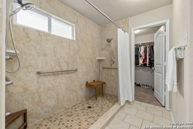 Listing photo id 7 for 2607 Indian Forest