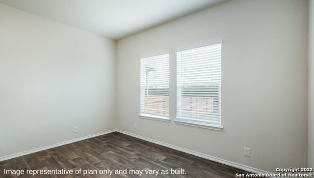 Image 10 of 28 For 9811 Beaumont Brk
