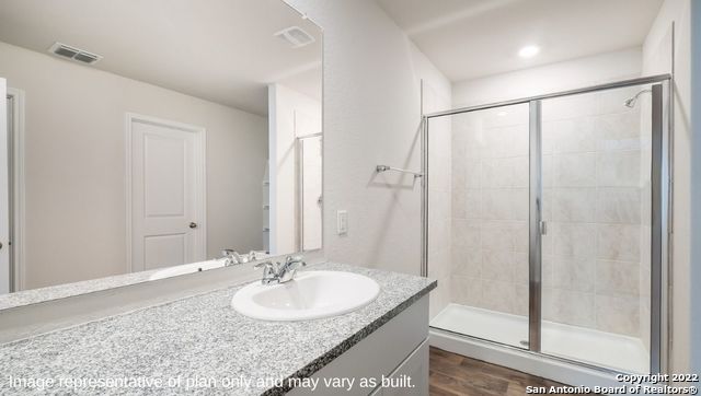 Image 18 of 28 For 9811 Beaumont Brk