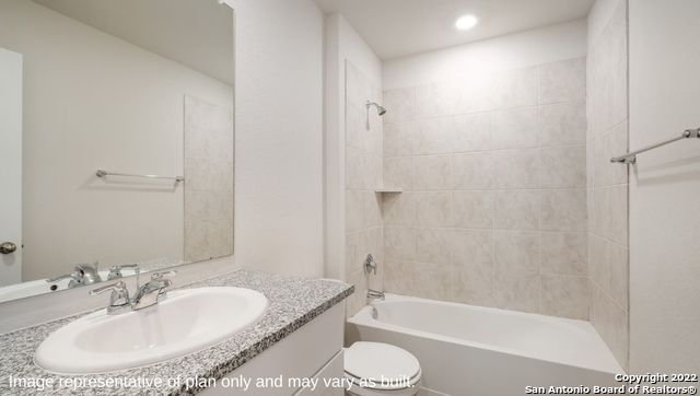 Image 19 of 28 For 9811 Beaumont Brk