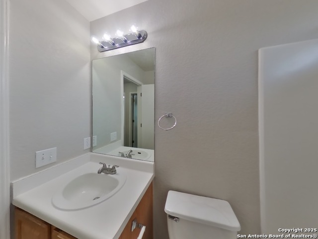 Image 16 of 19 For 6652 Richland