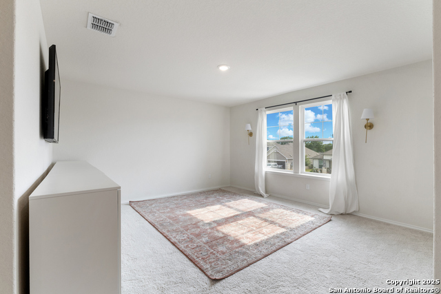 Listing photo id 21 for 809 Altapass Hills
