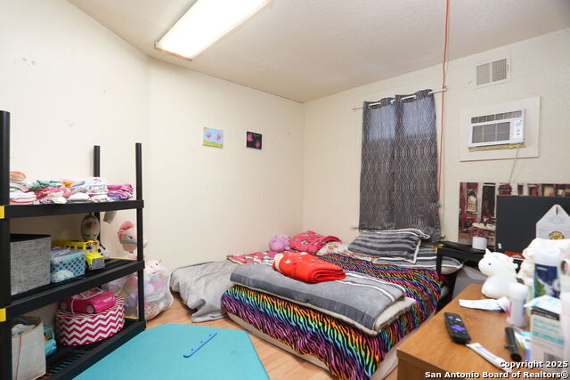 Listing photo id 17 for 311 Malone Ave W