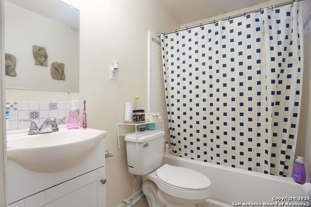 Listing photo id 18 for 311 Malone Ave W