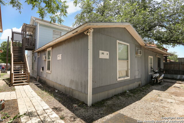 Listing photo id 21 for 311 Malone Ave W