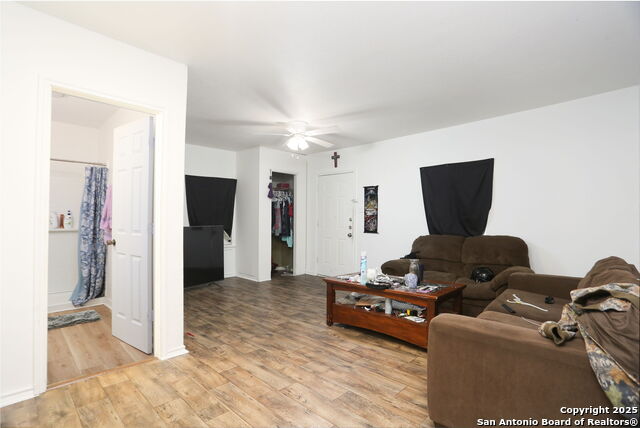 Listing photo id 6 for 311 Malone Ave W