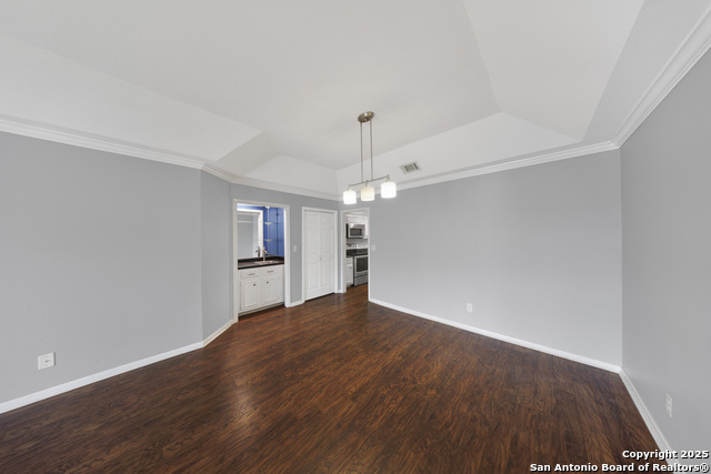 Image 11 of 21 For 2611 Eisenhauer  104a