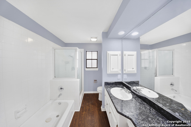 Image 16 of 21 For 2611 Eisenhauer  104a