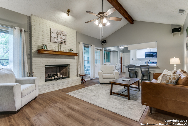 Image 5 of 21 For 15310 Artesian Oaks
