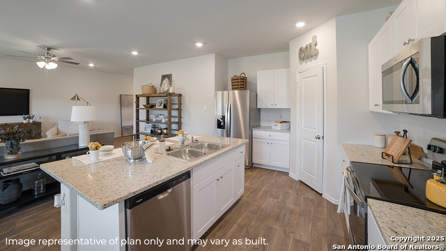 Image 8 of 29 For 9823 Beaumont Brk