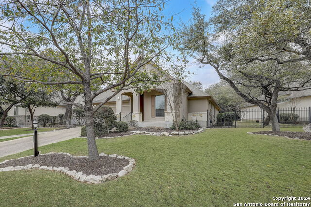 Listing photo id 0 for 154 Roseheart