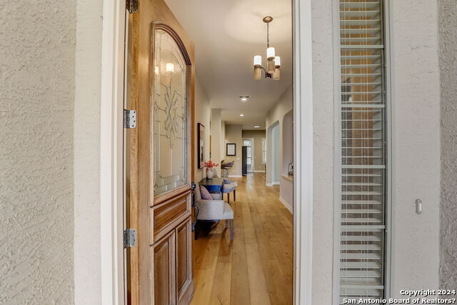 Listing photo id 1 for 154 Roseheart