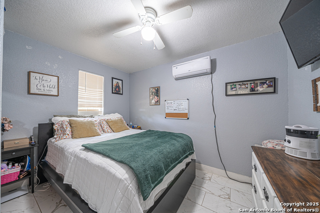 Listing photo id 10 for 23135 Blackjack Pass