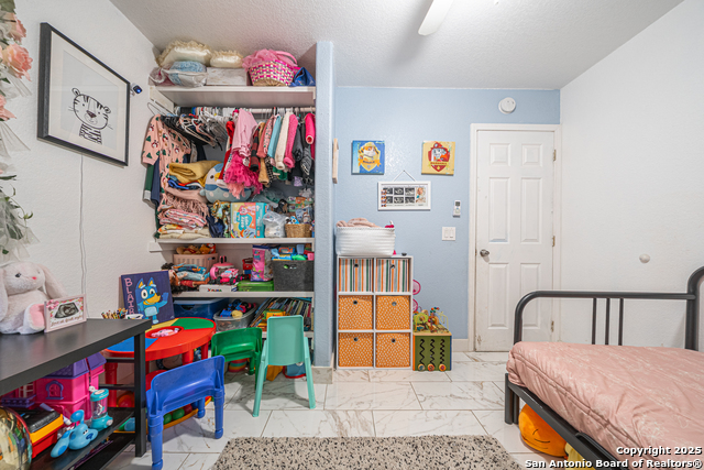 Listing photo id 12 for 23135 Blackjack Pass