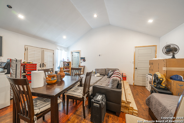 Listing photo id 18 for 23135 Blackjack Pass