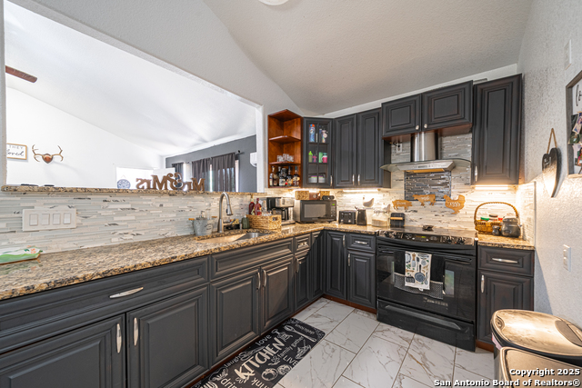 Listing photo id 5 for 23135 Blackjack Pass