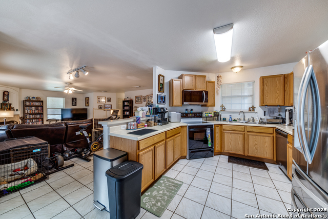 Image 10 of 25 For 5362 Chestnut View