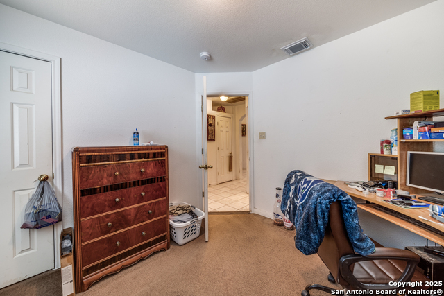 Image 17 of 25 For 5362 Chestnut View