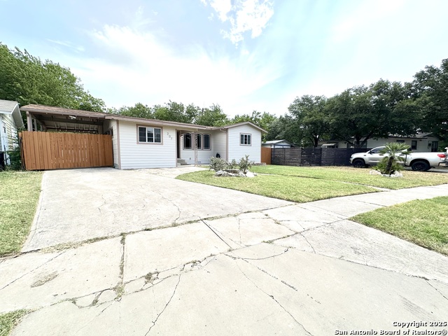 Details for 207 Freiling, San Antonio, TX 78213