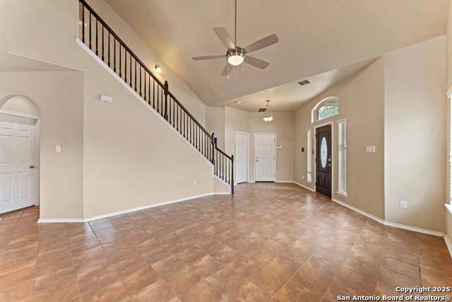 Listing photo id 8 for 8903 Derby Dan