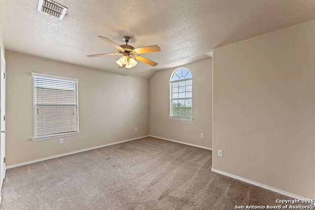 Listing photo id 24 for 8903 Derby Dan