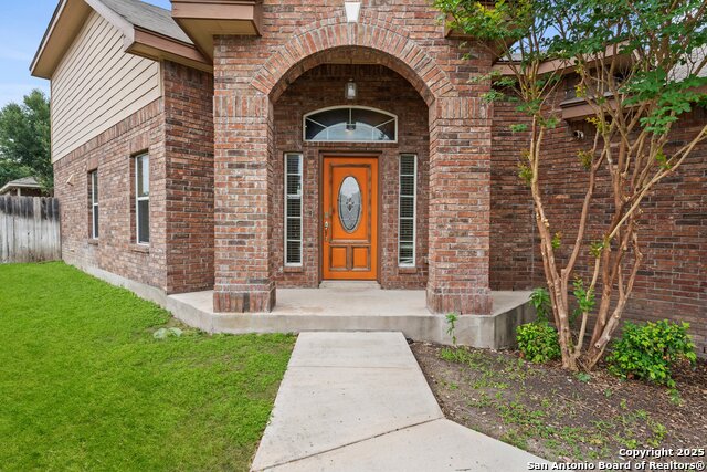 Listing photo id 1 for 8903 Derby Dan